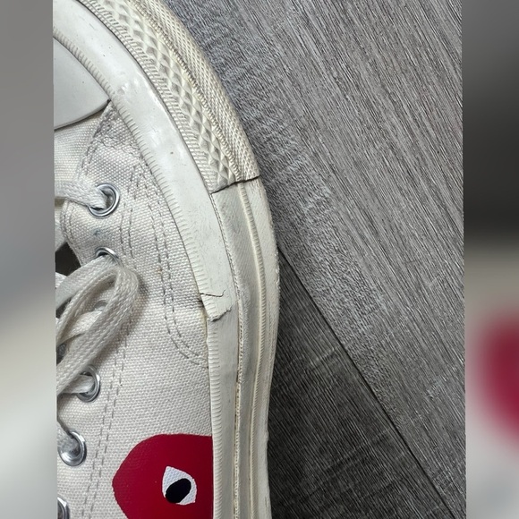 COMME DES GARÇONS PLAY
Off-White Converse Edition Chuck 70 Low Top
Sneakers - Picture 5 of 8